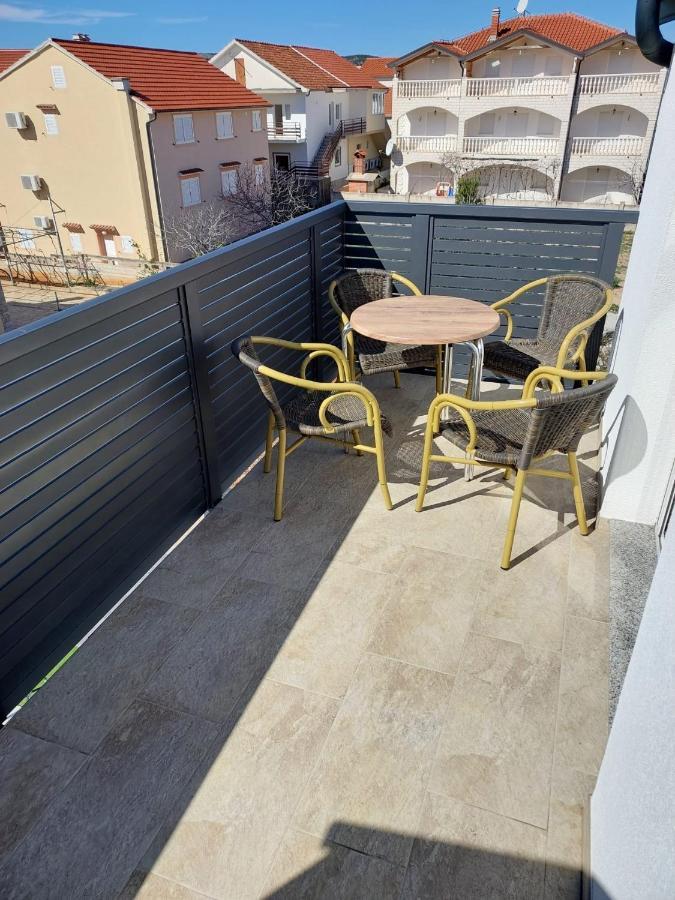 Apartmani Tropical Водице Экстерьер фото