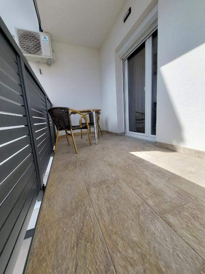 Apartmani Tropical Водице Экстерьер фото
