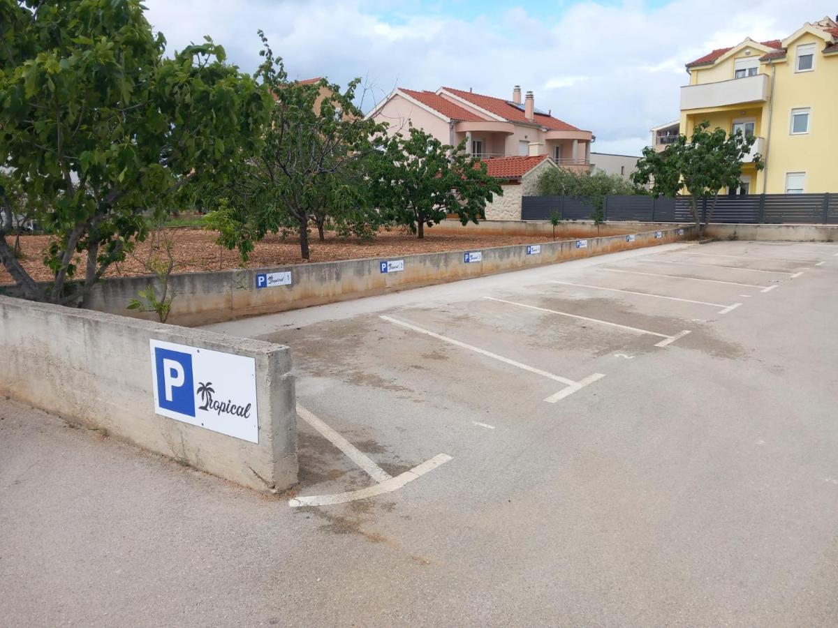 Apartmani Tropical Водице Экстерьер фото